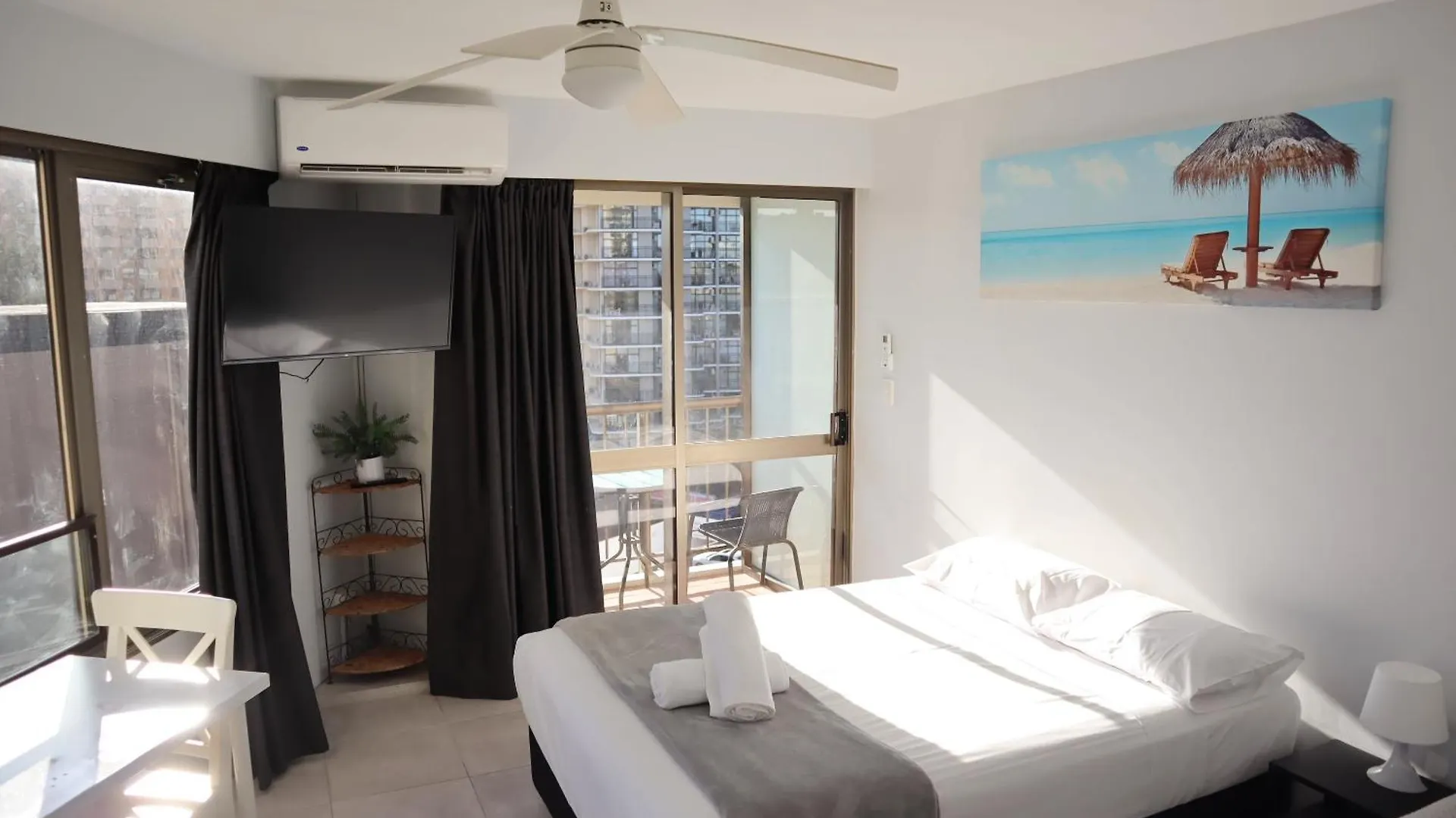 Erika'S Holiday Apartment Gold Coast