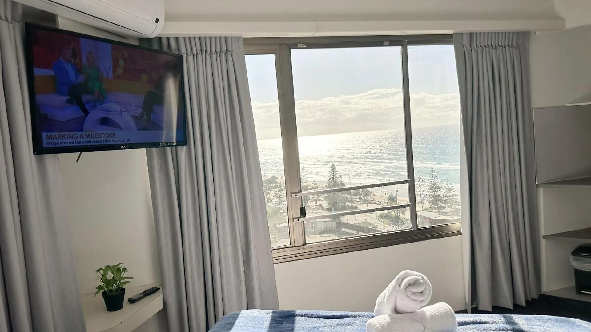 Erika'S Holiday Apartment Gold Coast